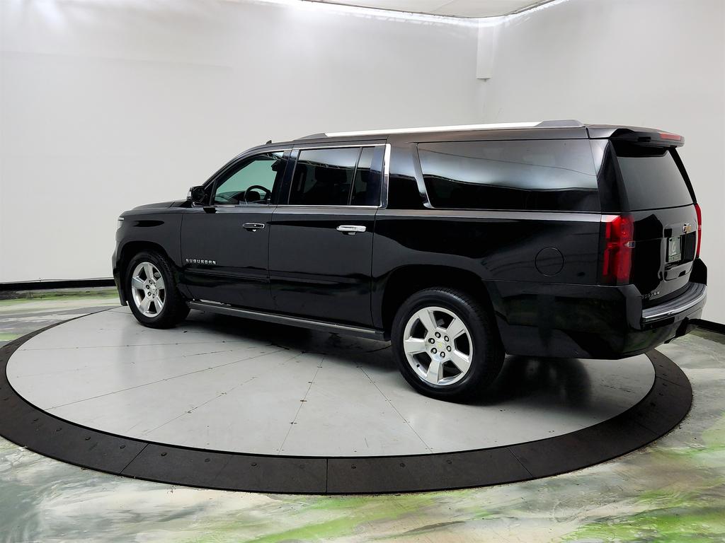 2015 Chevrolet Suburban - $14,795