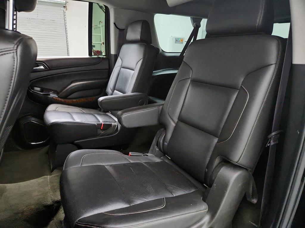 2015 Chevrolet Suburban - $14,795