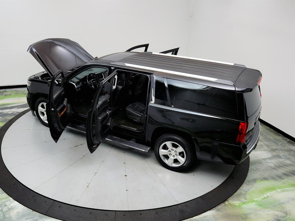 2015 Chevrolet Suburban - $14,795