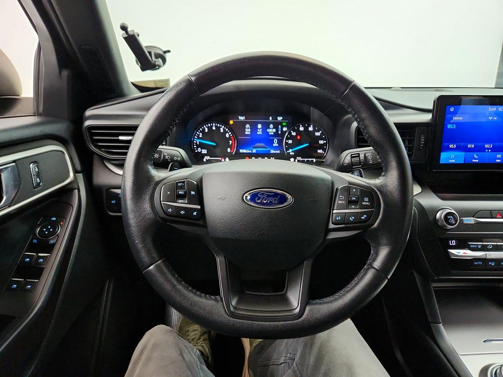 2020 Ford Explorer - $16,395