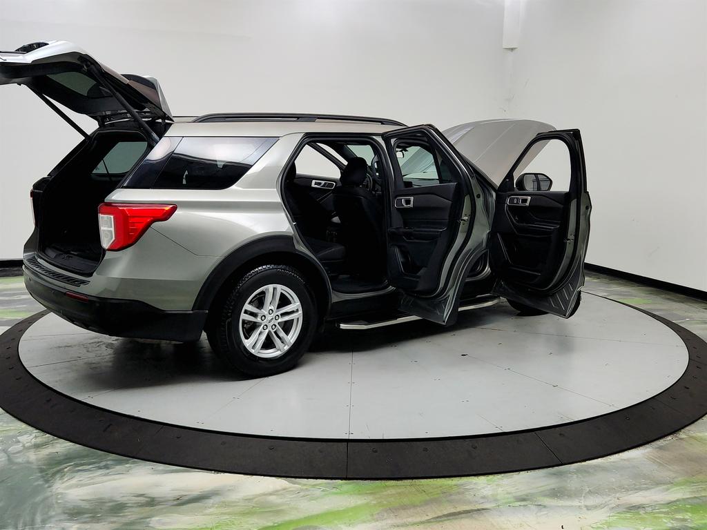 2020 Ford Explorer - $16,395