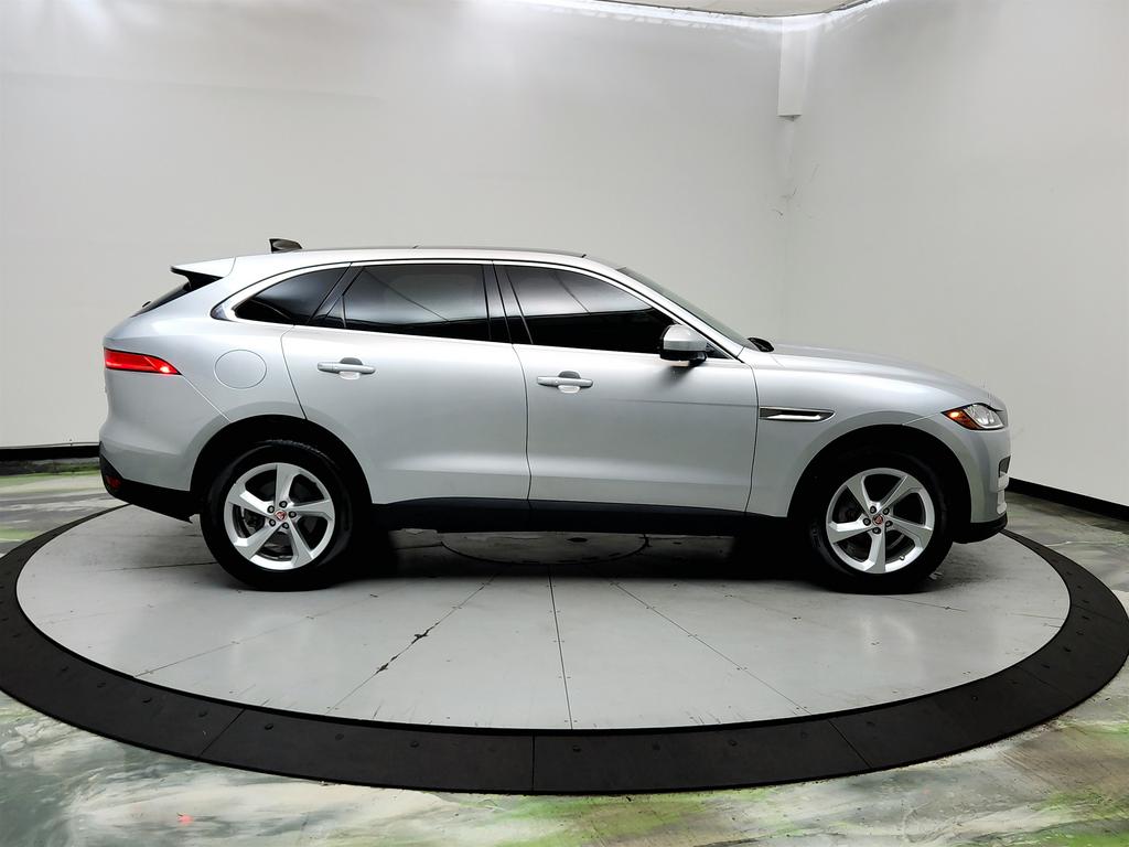 2020 Jaguar F-PACE - $15,550