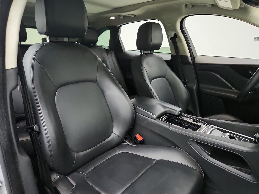 2020 Jaguar F-PACE - $15,550