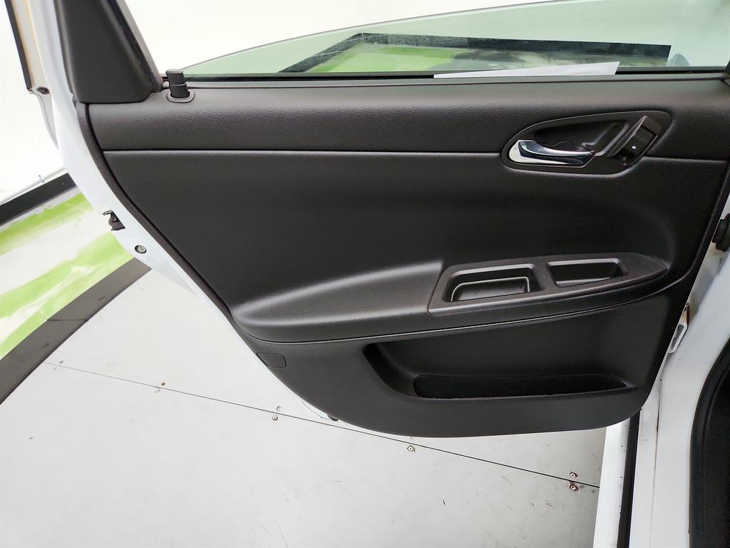 2016 Chevrolet Impala - $5,995