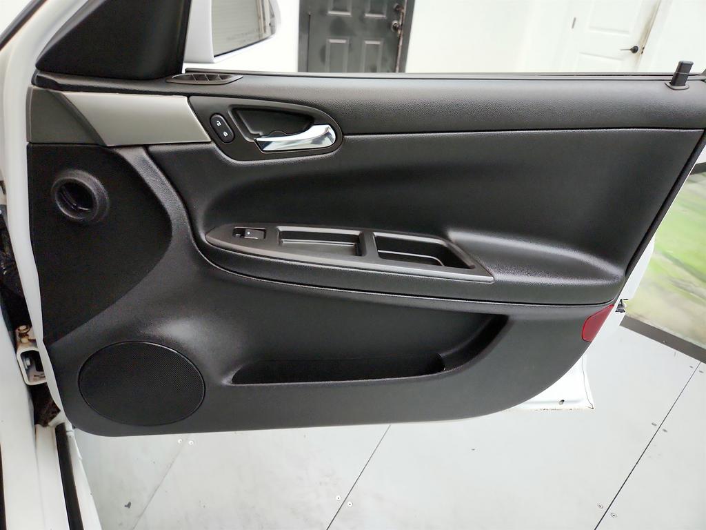 2016 Chevrolet Impala - $5,995