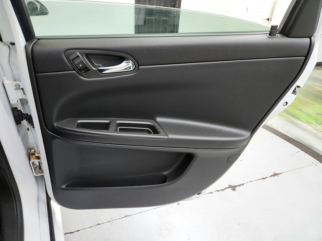 2016 Chevrolet Impala - $5,995