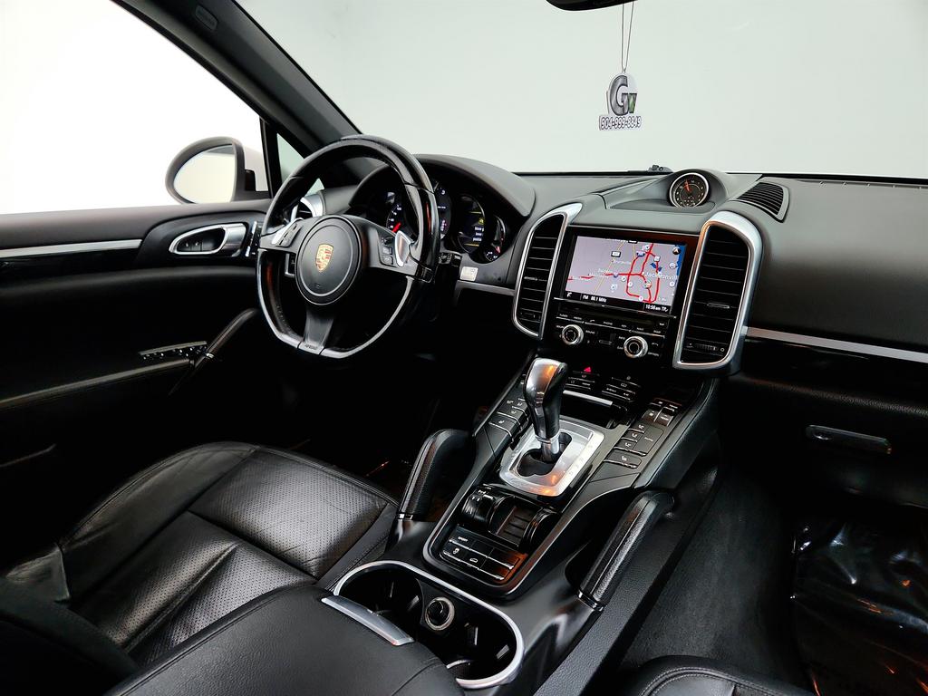 2013 Porsche Cayenne - $11,950