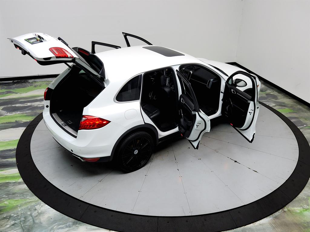 2013 Porsche Cayenne - $11,950