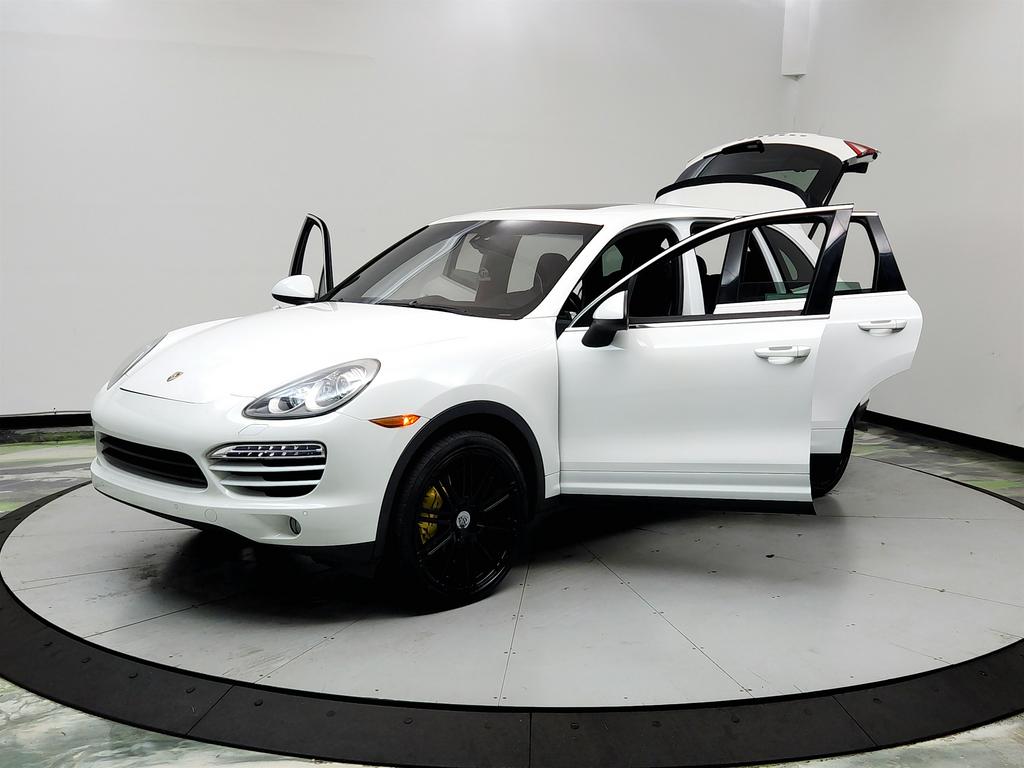 2013 Porsche Cayenne - $11,950