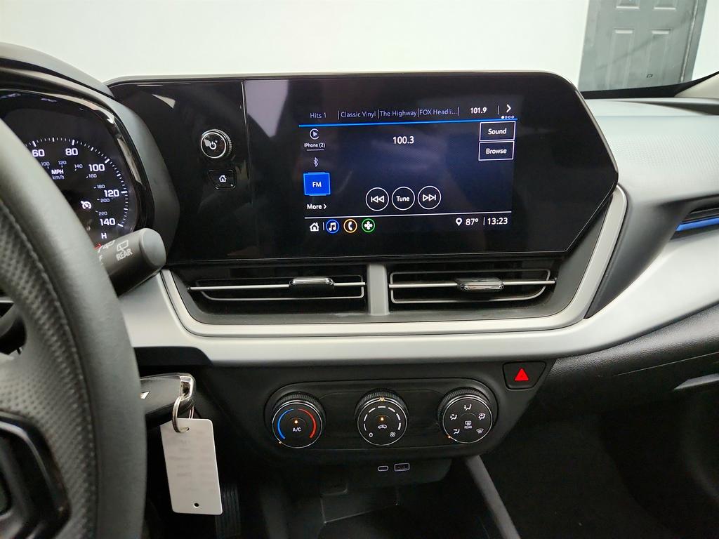 2025 Chevrolet Trax - $17,356