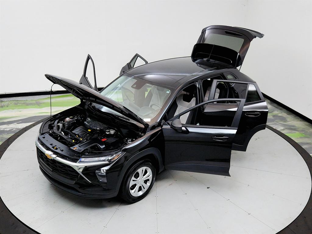 2025 Chevrolet Trax - $17,356
