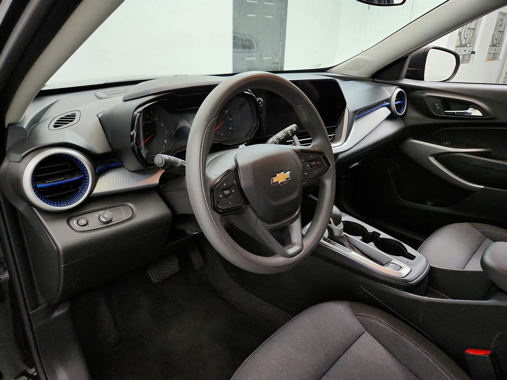 2025 Chevrolet Trax - $17,356