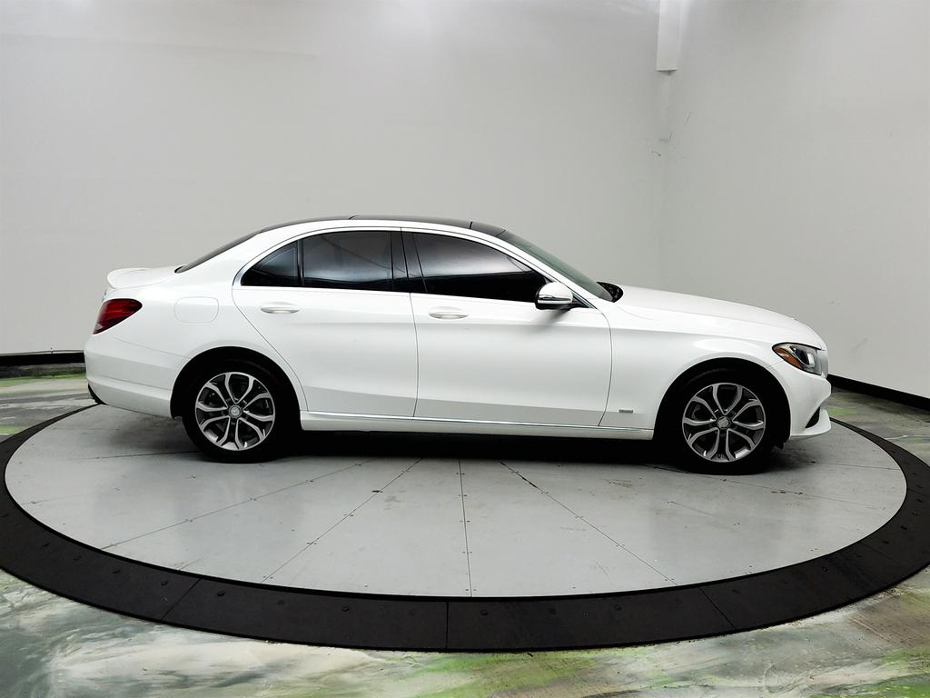 2016 Mercedes-Benz C-Class - $9,995