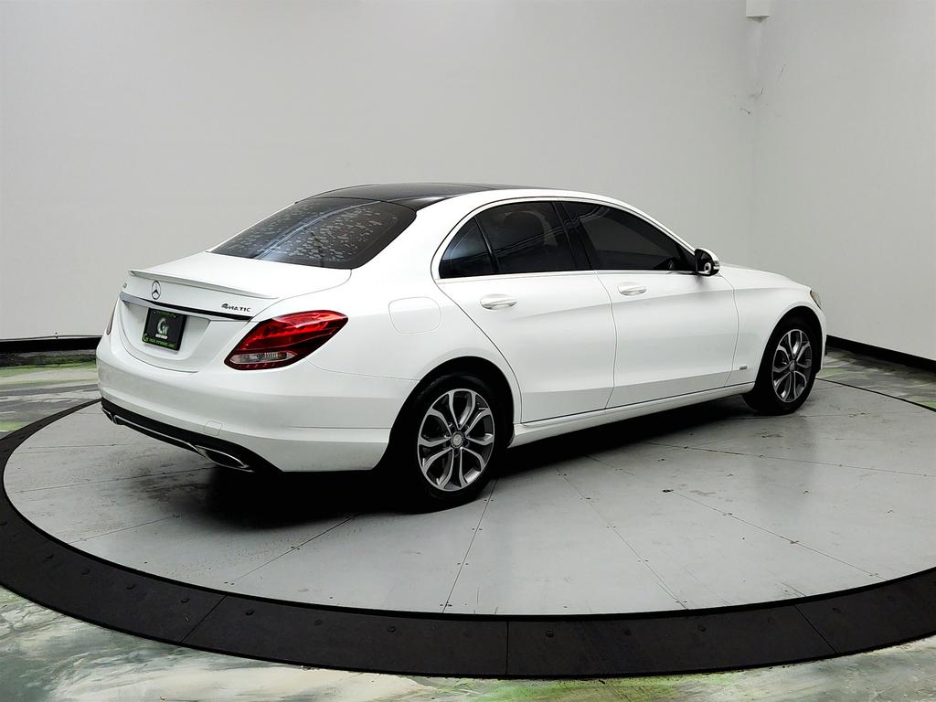 2016 Mercedes-Benz C-Class - $9,995