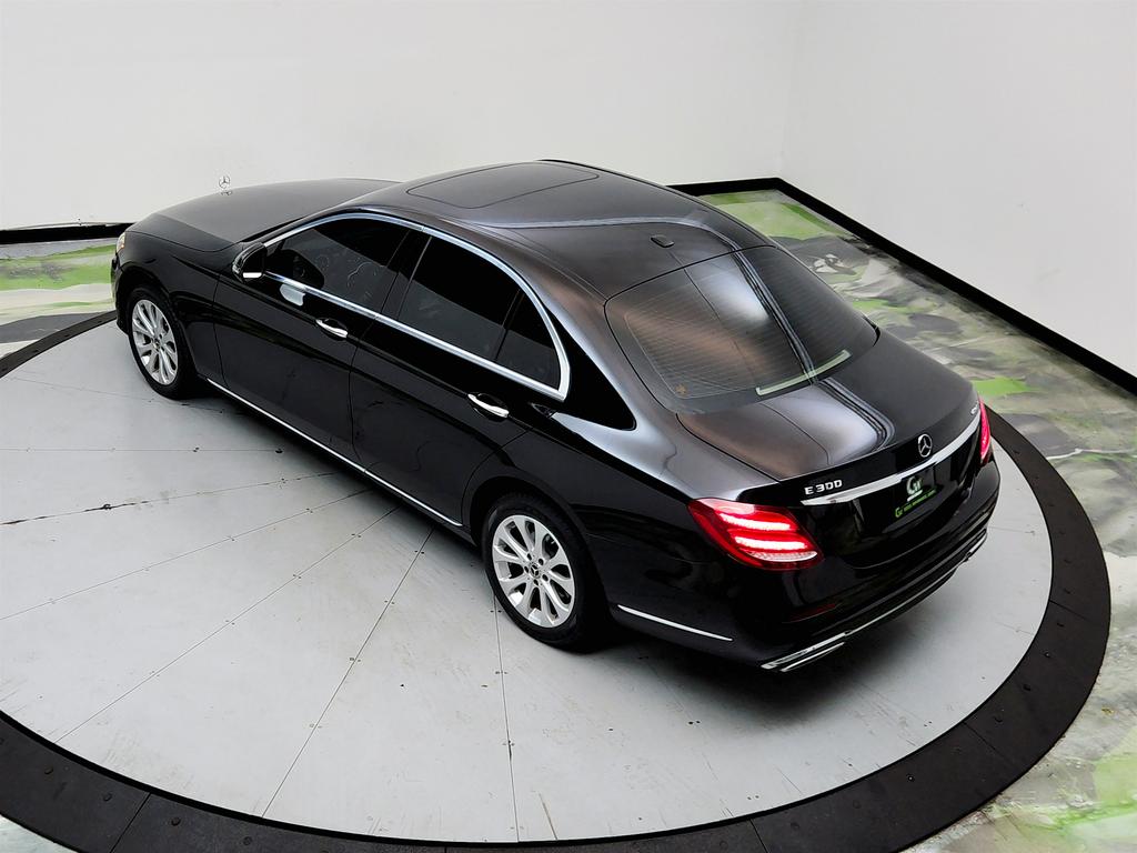 2019 Mercedes-Benz E-Class - $18,550