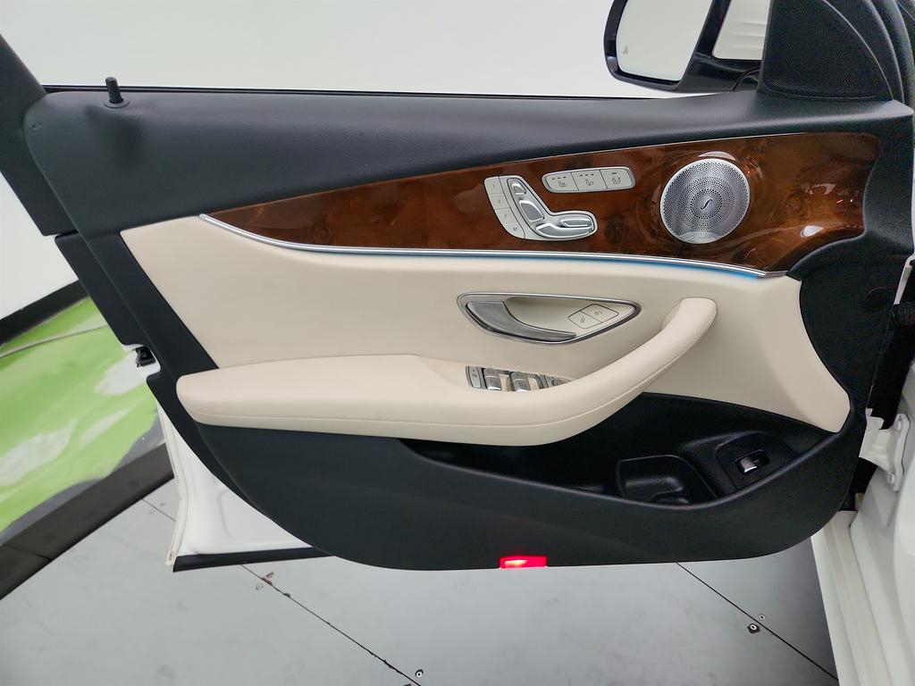 2018 Mercedes-Benz E-Class - $15,650