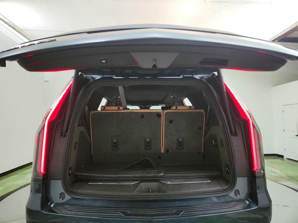 2021 Cadillac Escalade - $49,395