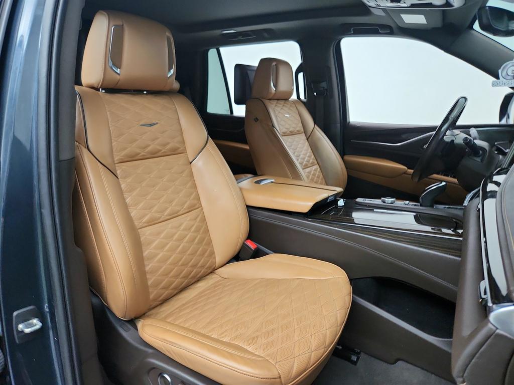 2021 Cadillac Escalade - $49,395
