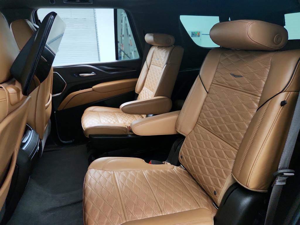 2021 Cadillac Escalade - $49,395