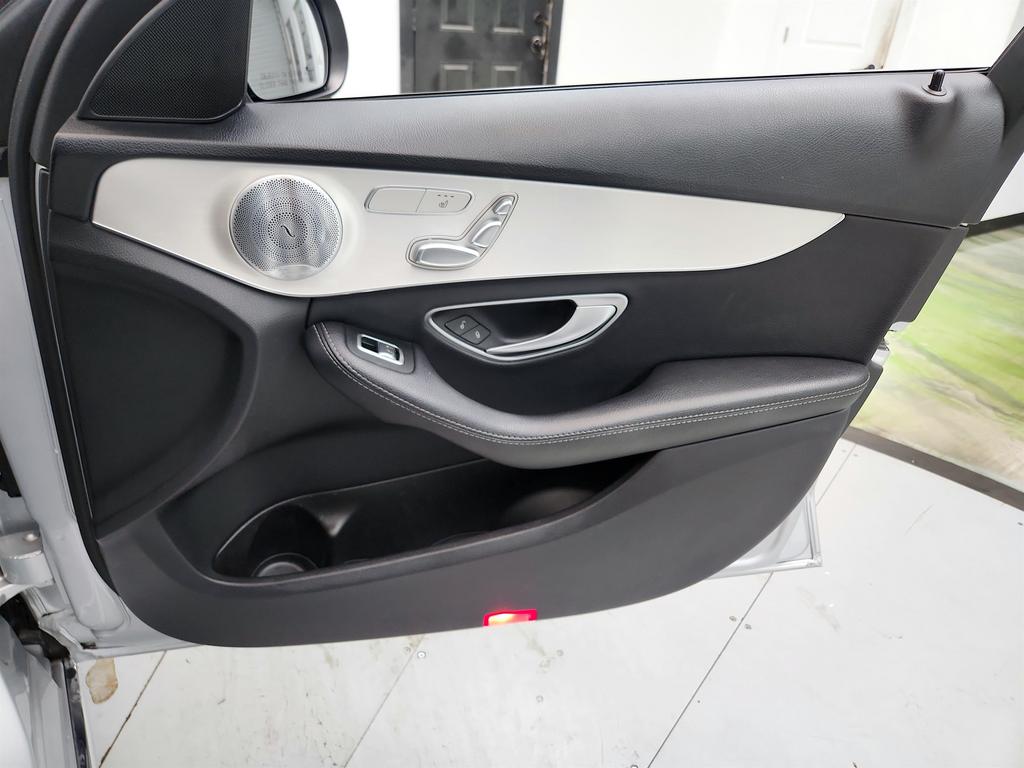 2020 Mercedes-Benz C-Class - $19,650