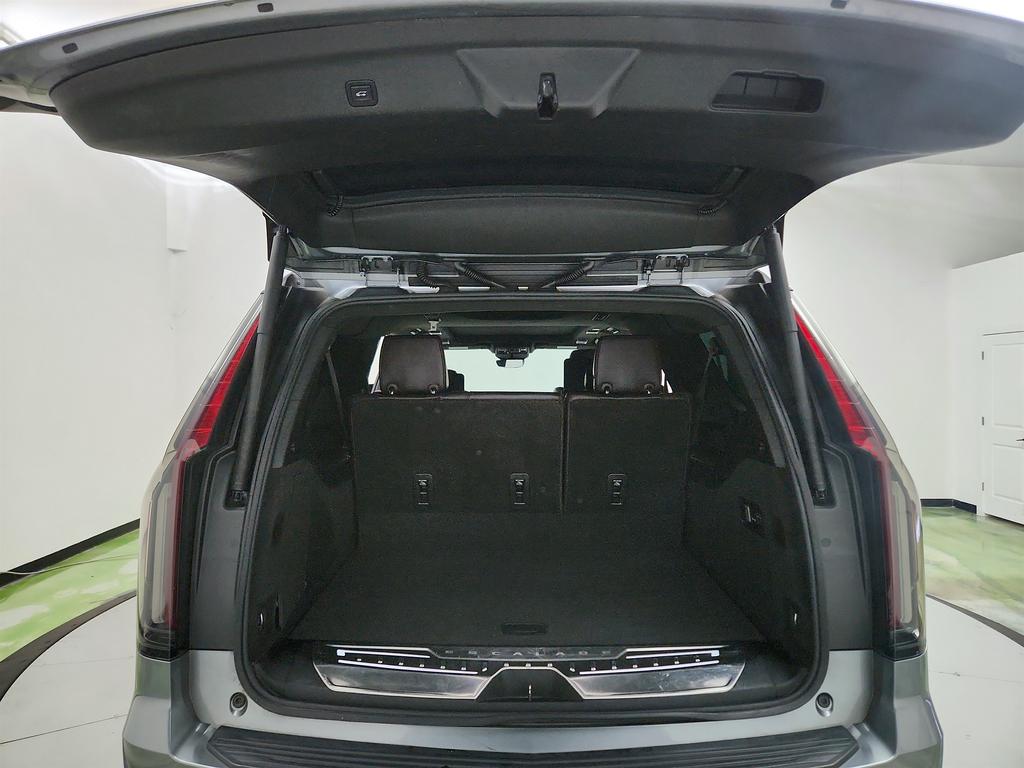 2022 Cadillac Escalade - $53,495