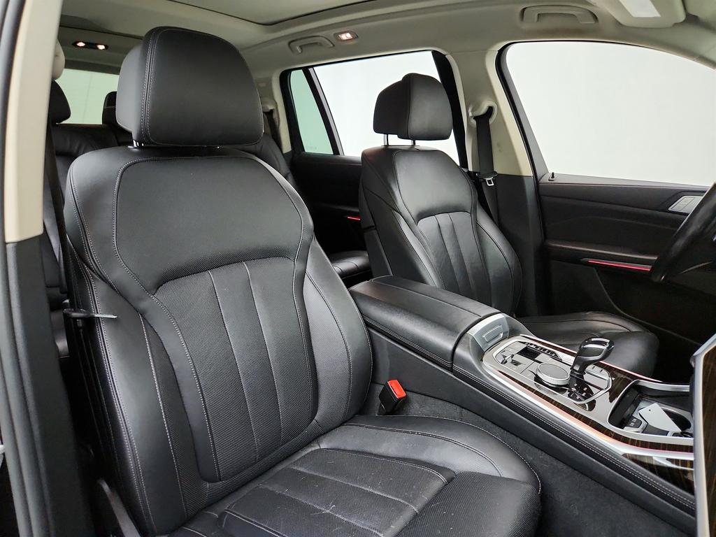 2019 BMW X7 - $25,595