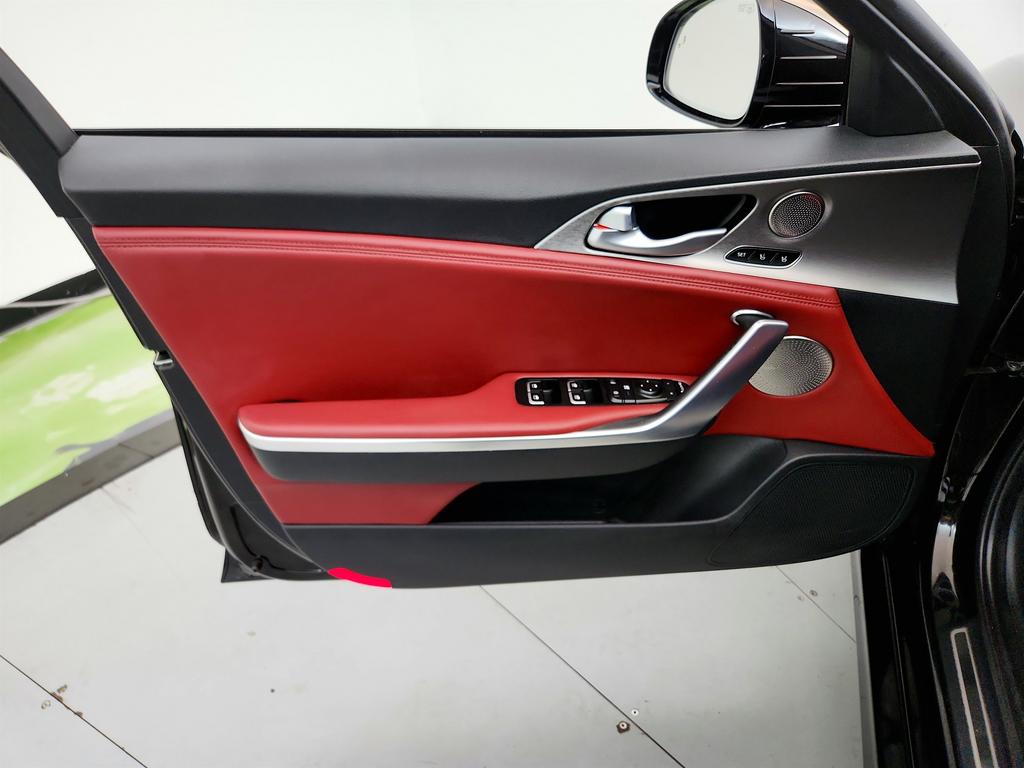 2018 Kia Stinger - $19,995