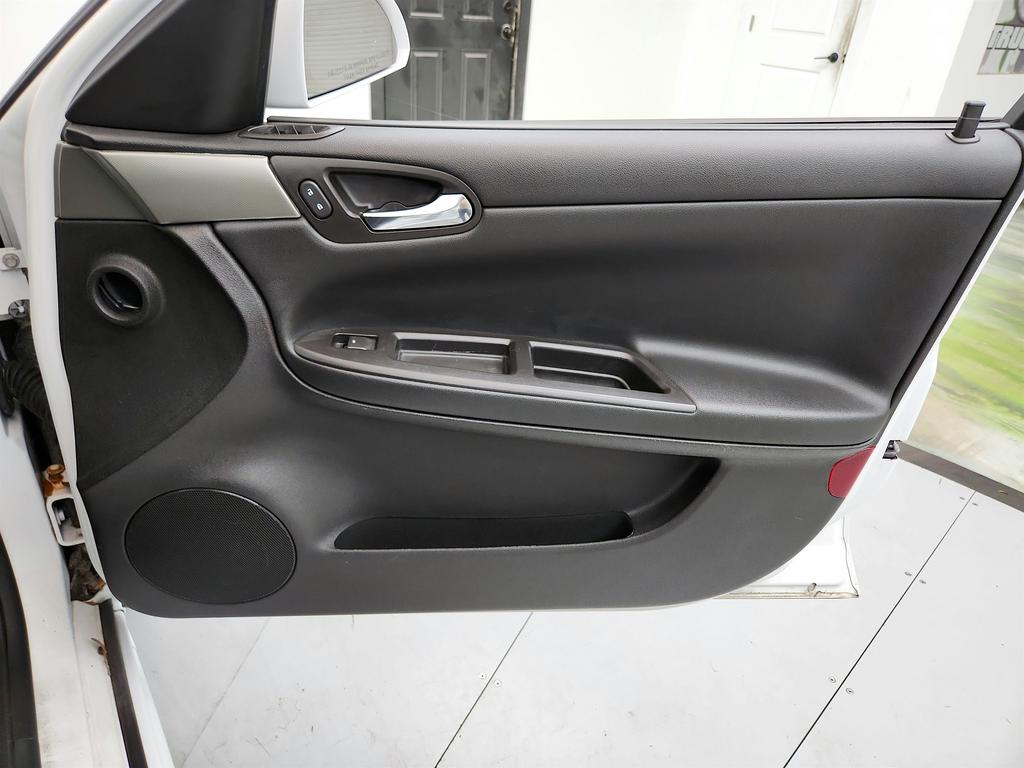 2016 Chevrolet Impala - $5,550