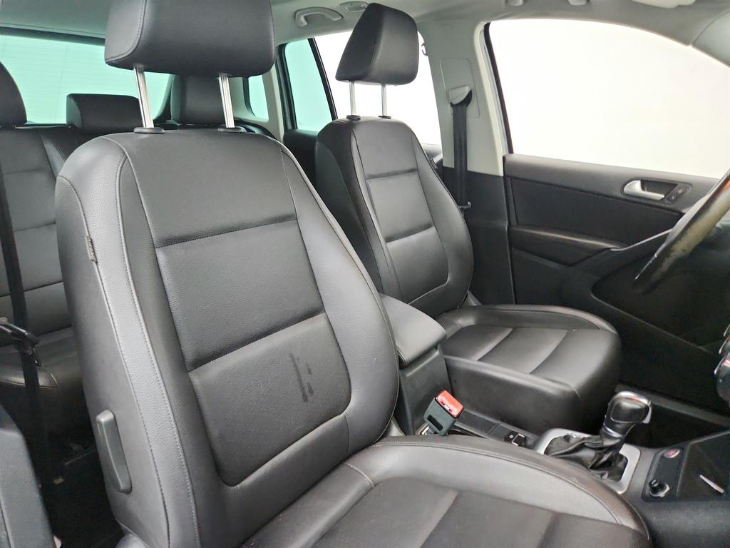 2016 Volkswagen Tiguan - $6,995