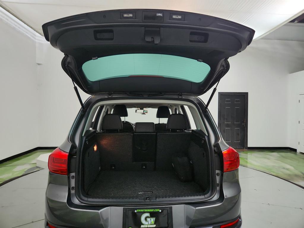 2016 Volkswagen Tiguan - $6,995