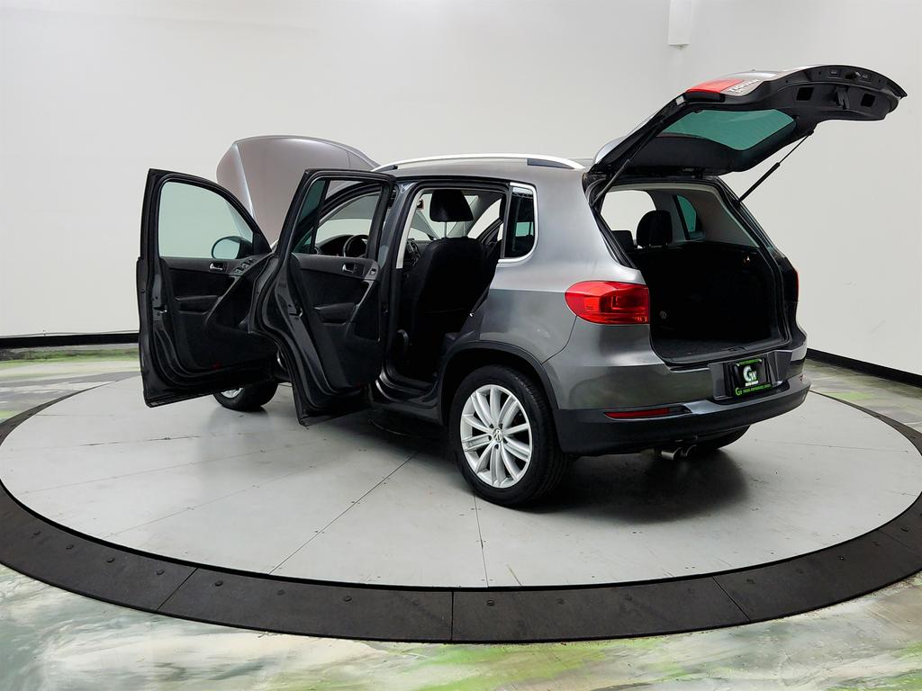 2016 Volkswagen Tiguan - $6,995