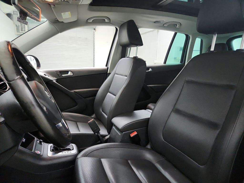 2016 Volkswagen Tiguan - $6,995