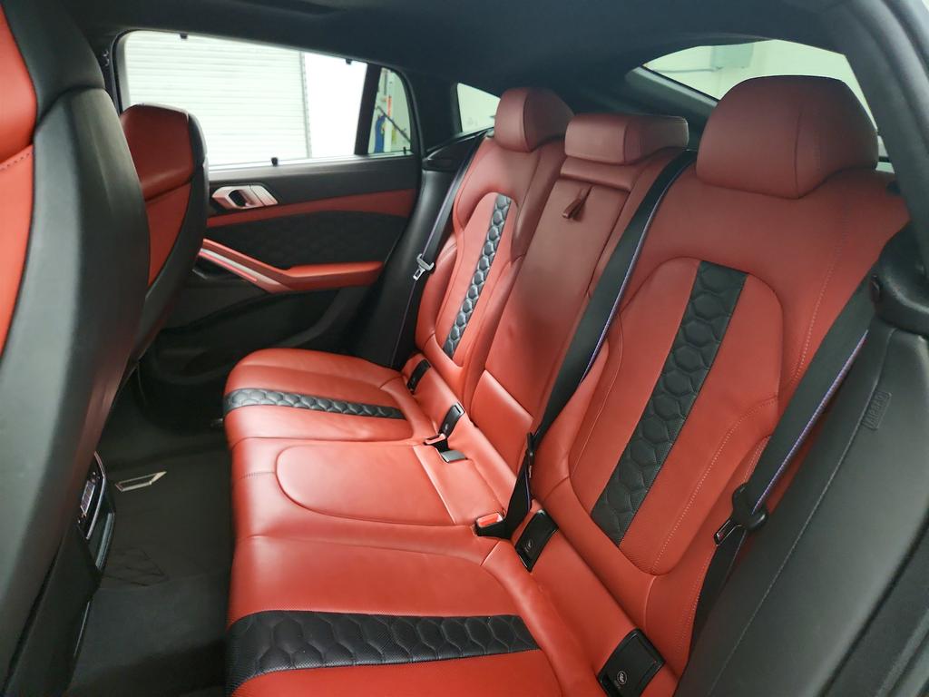 2021 BMW X6 - $54,250