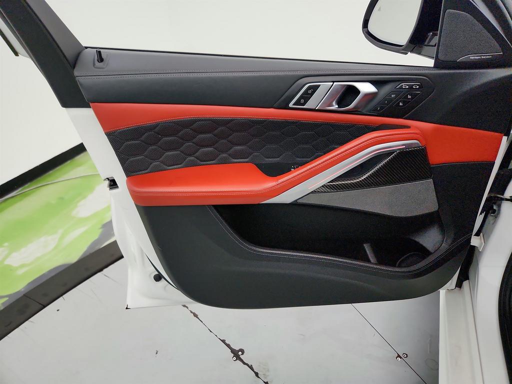 2021 BMW X6 - $54,250