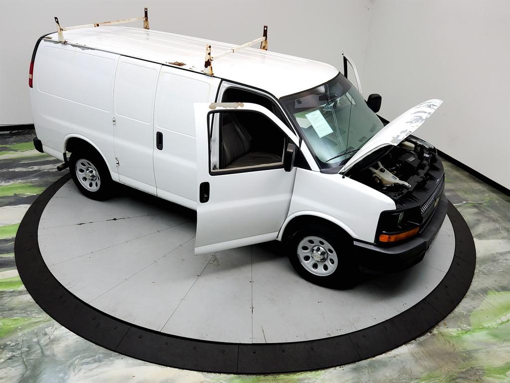2013 Chevrolet Express - $5,495