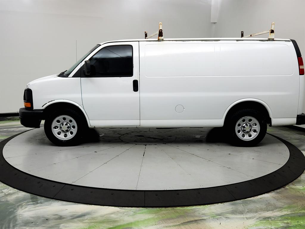 2013 Chevrolet Express - $5,495