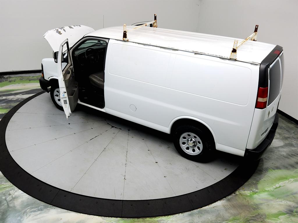 2013 Chevrolet Express - $5,495