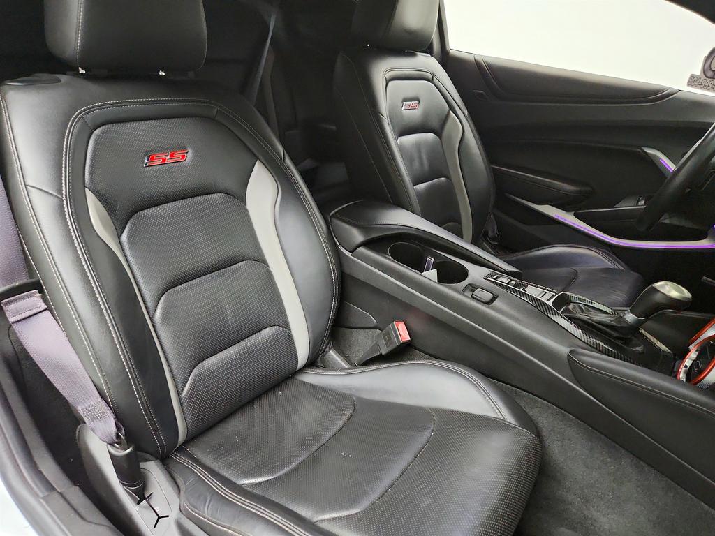 2016 Chevrolet Camaro - $23,795