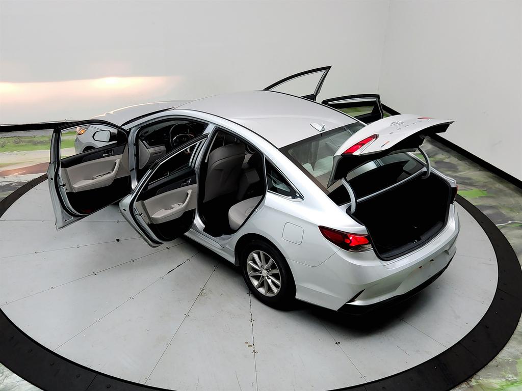 2018 Hyundai Sonata - $10,995