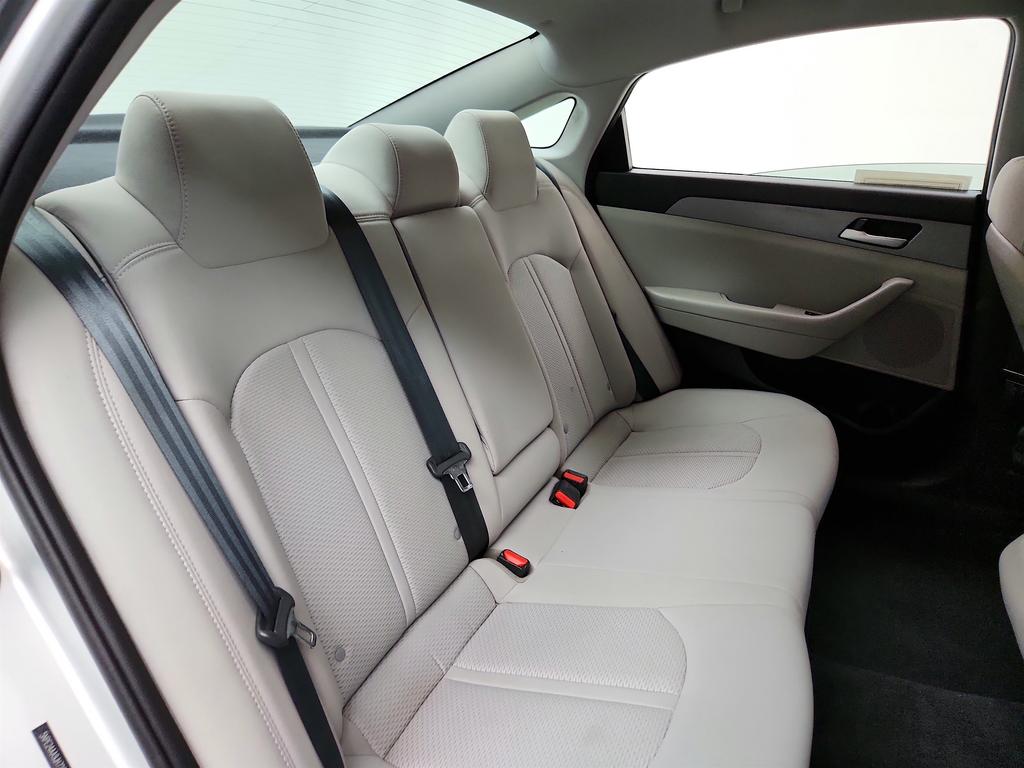 2018 Hyundai Sonata - $10,995