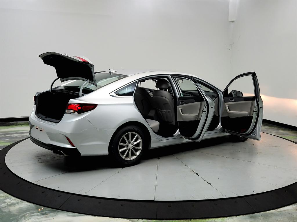 2018 Hyundai Sonata - $10,995