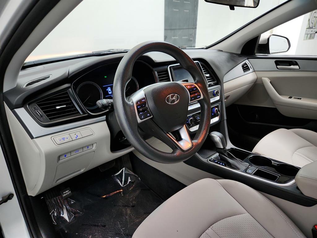 2018 Hyundai Sonata - $10,995