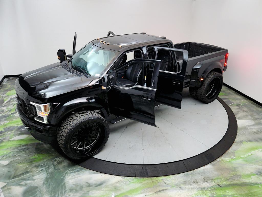 2022 Ford F-450 - $114,750