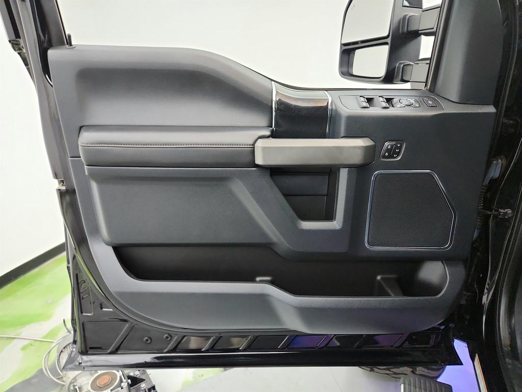 2022 Ford F-450 - $114,750