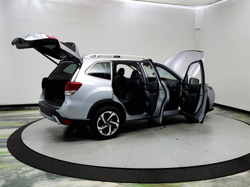 2022 Subaru Forester - $22,650