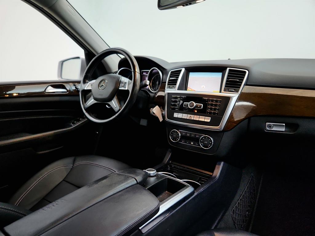 2012 Mercedes-Benz Ml-class - $5,995