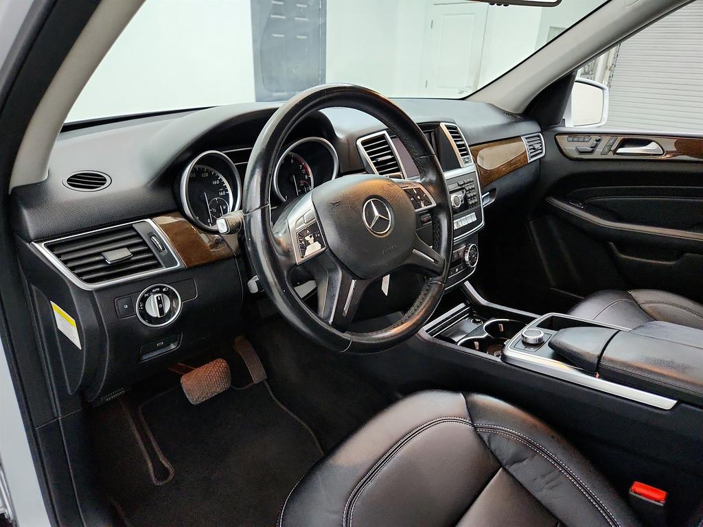 2012 Mercedes-Benz Ml-class - $5,995