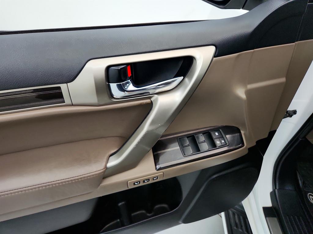 2020 Lexus GX - $31,650