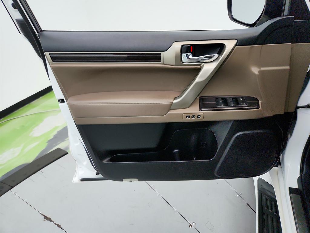 2020 Lexus GX - $31,650