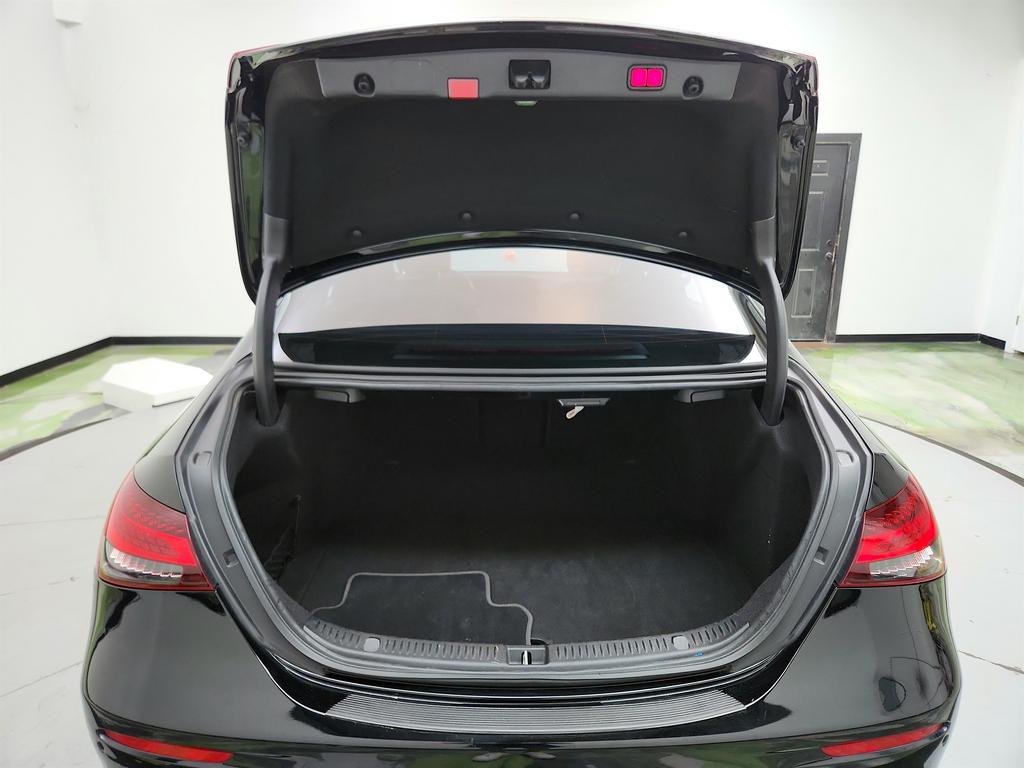 2022 Mercedes-Benz E-Class - $22,350